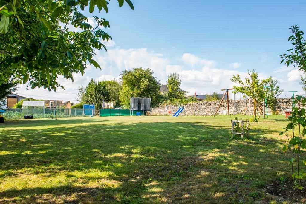 Le Vieux Logis Bed and Breakfast Montreuil-Bellay Buitenkant foto